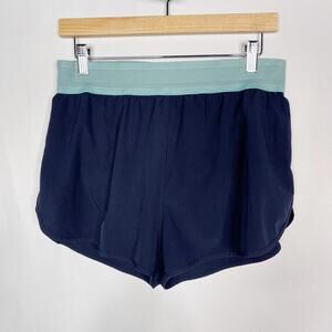 Gap Womens Medium M Navy Blue Perforated Waistband Shorts True Indigo Active